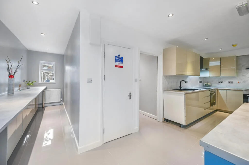 1 bedroom house of multiple occupation for rent