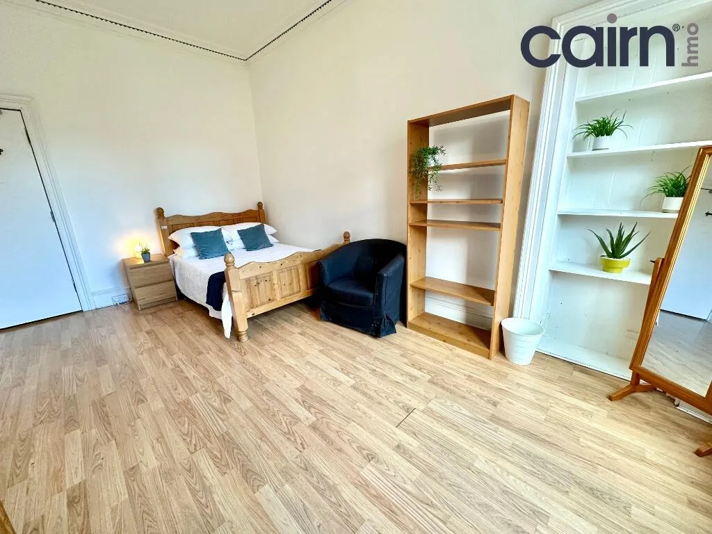 4 bedroom flat for rent