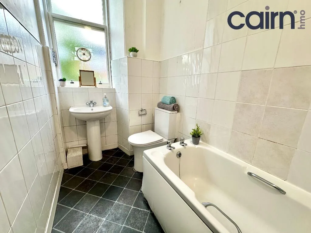 4 bedroom flat for rent