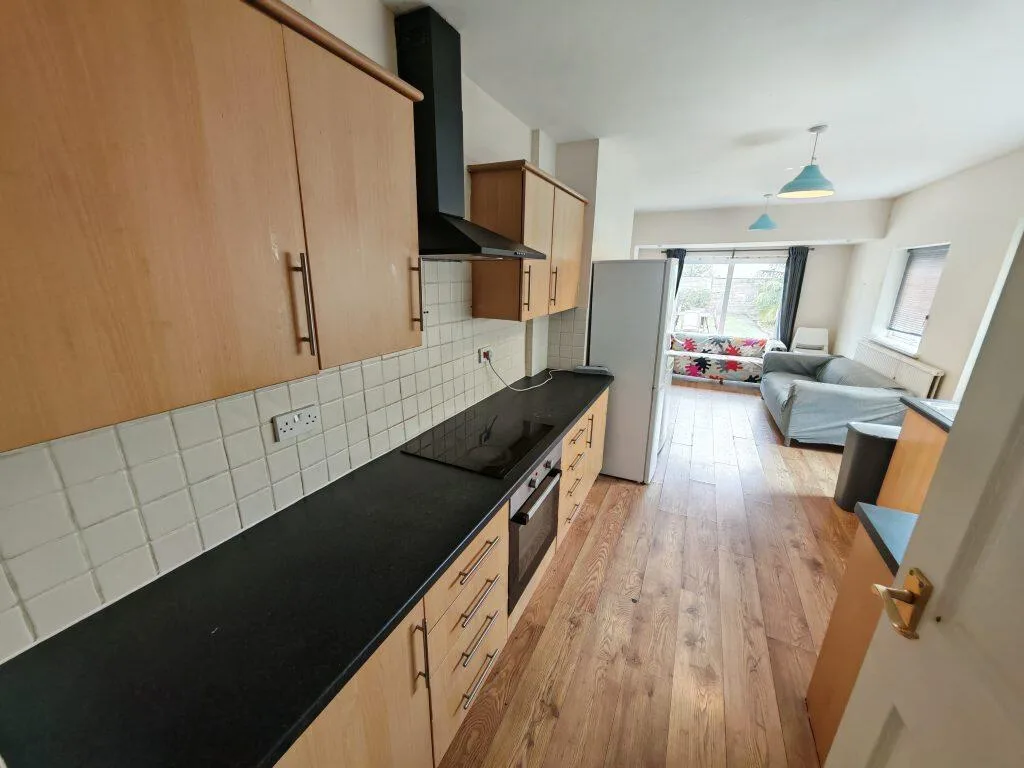 5 bedroom house for rent