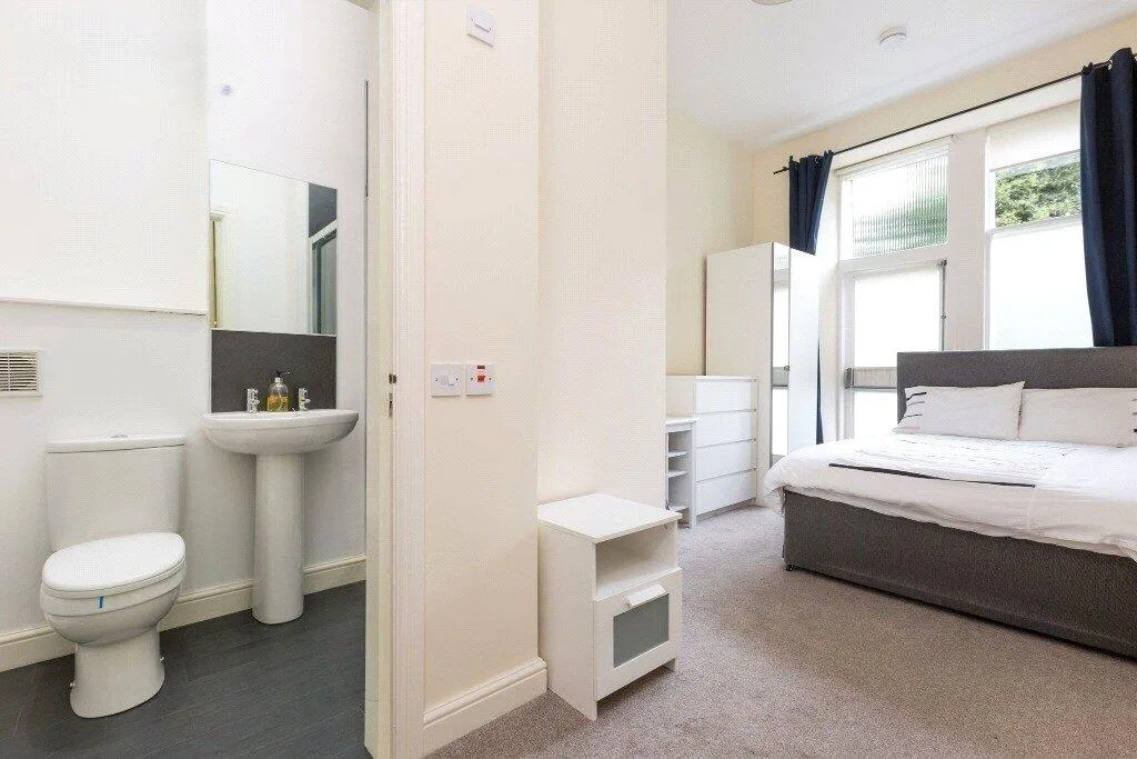 5 bedroom apartment for rent
