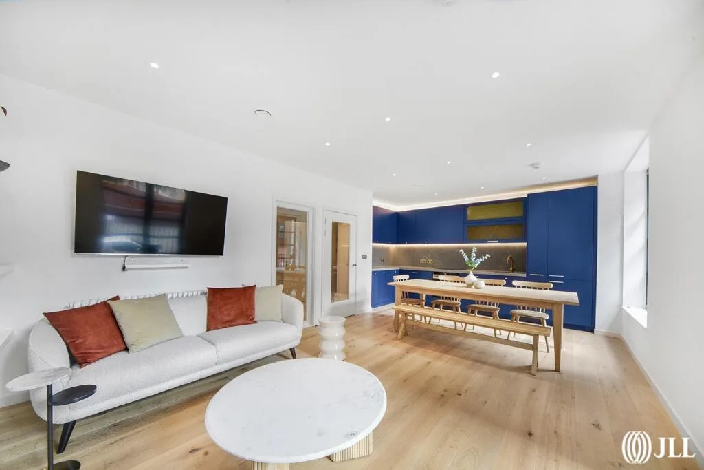 3 bedroom town house for rent