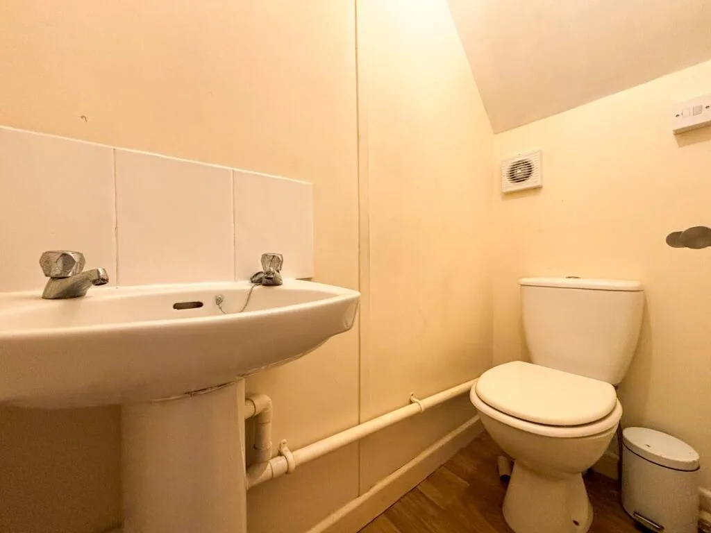 4 bedroom terraced house for rent