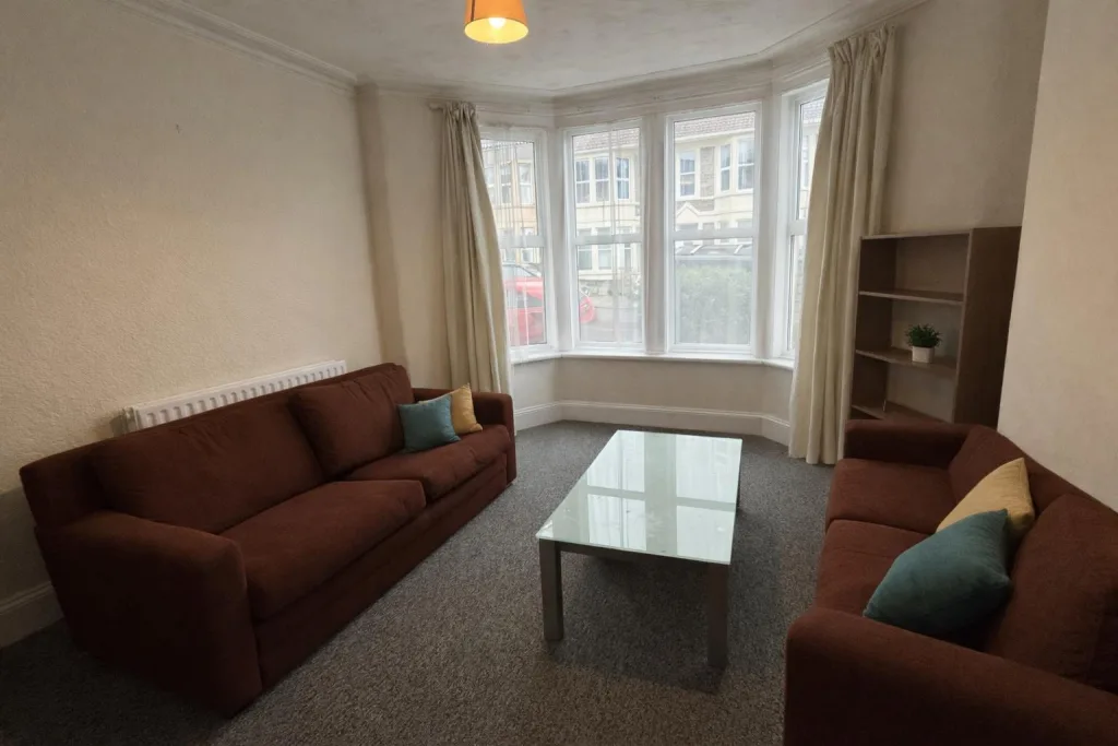 4 bedroom terraced house for rent