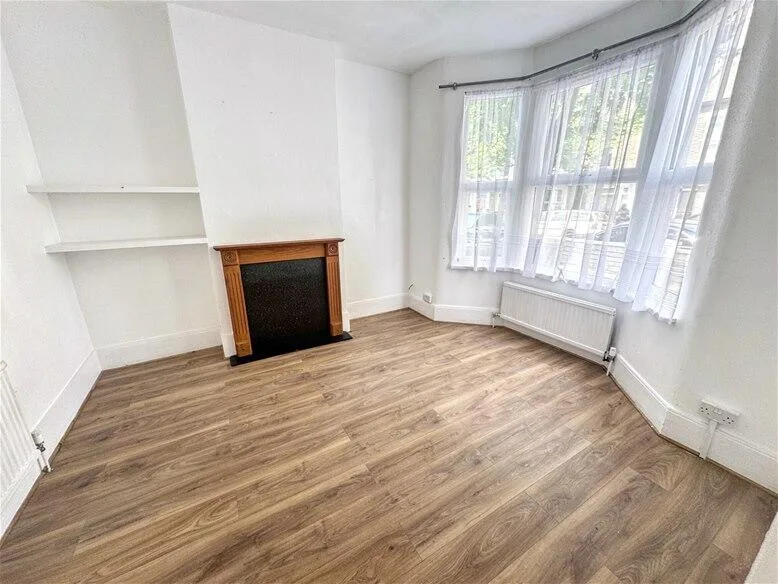 4 bedroom house for rent