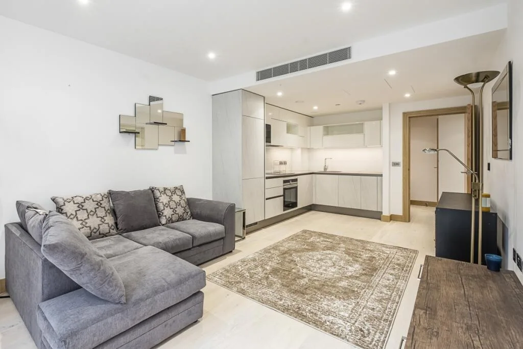 1 bedroom flat for rent