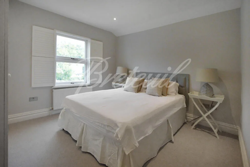 3 bedroom maisonette for rent