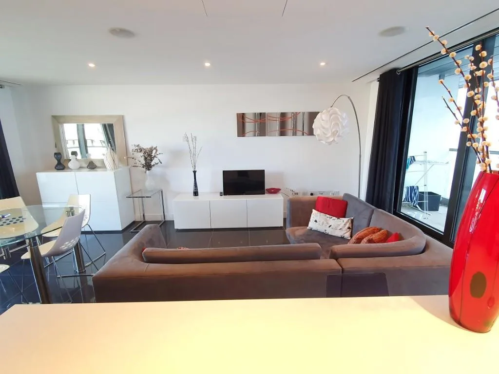 2 bedroom apartment for rent
