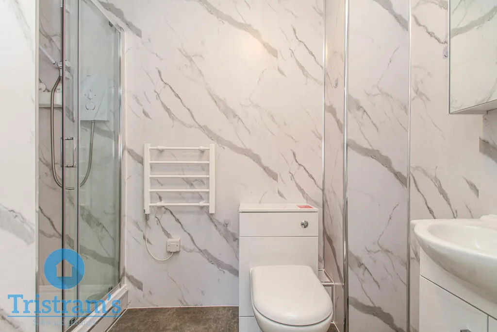 5 bedroom apartment for rent