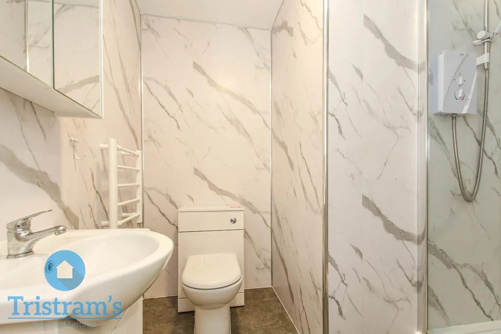 5 bedroom apartment for rent