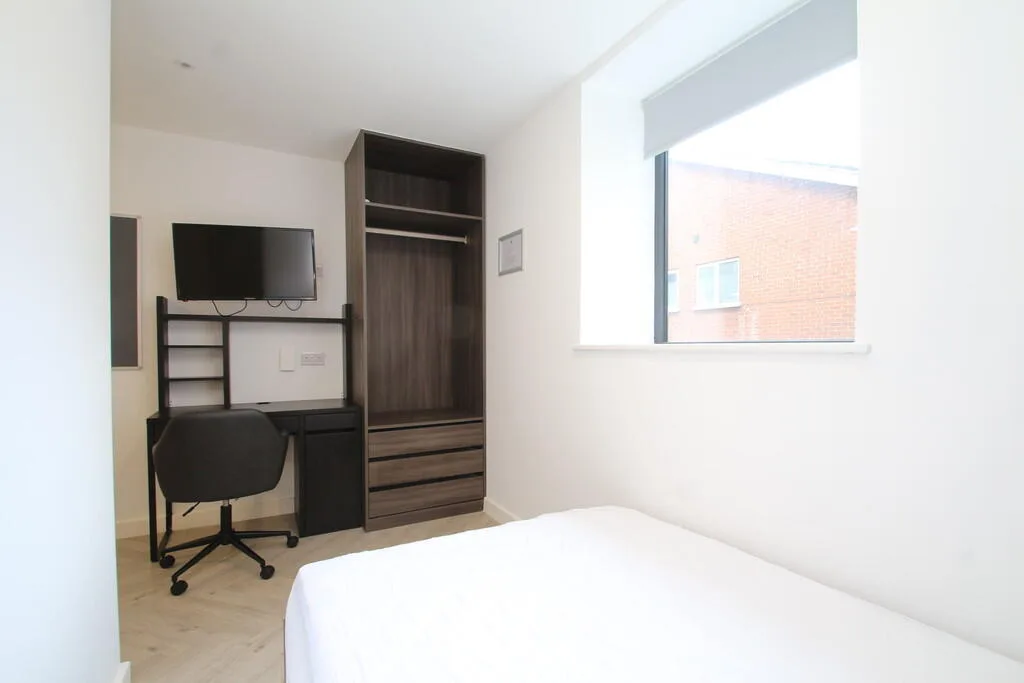 4 bedroom apartment for rent