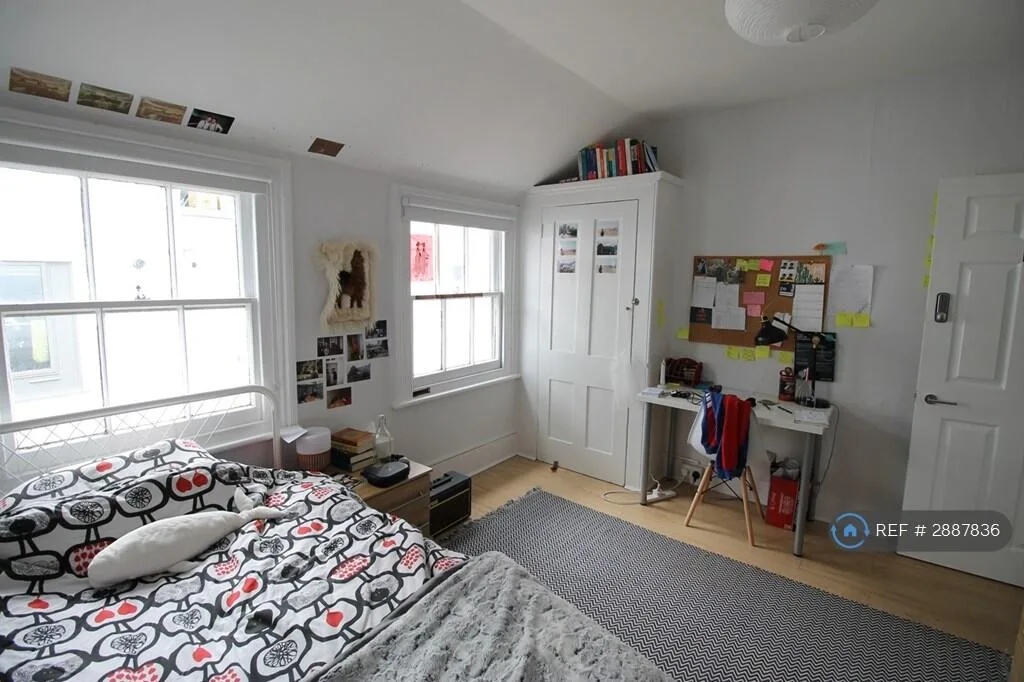 4 bedroom terraced house for rent