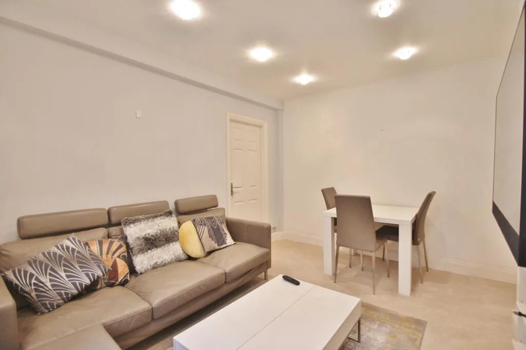 1 bedroom flat for rent