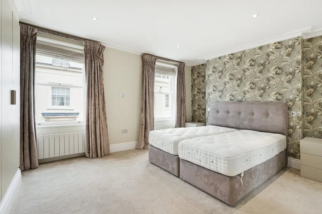 4 bedroom terraced house for rent
