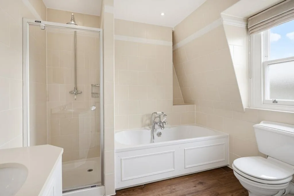 4 bedroom terraced house for rent