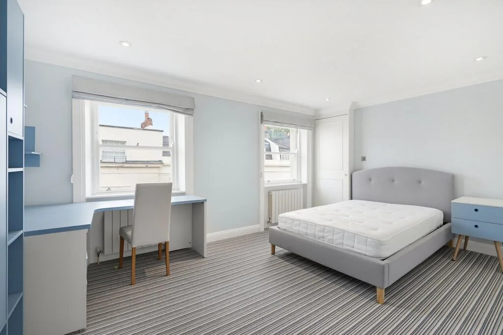 4 bedroom terraced house for rent