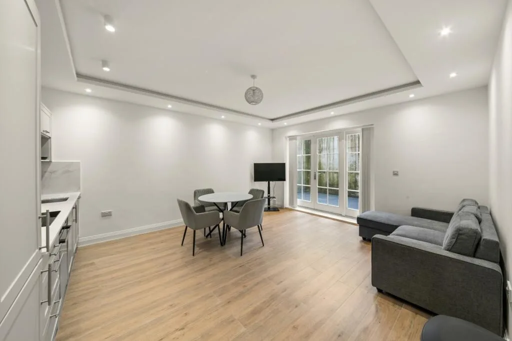 2 bedroom flat for rent