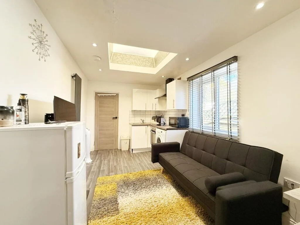 1 bedroom flat for rent
