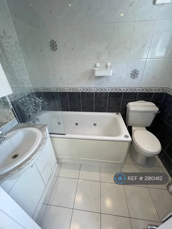 1 bedroom flat share for rent