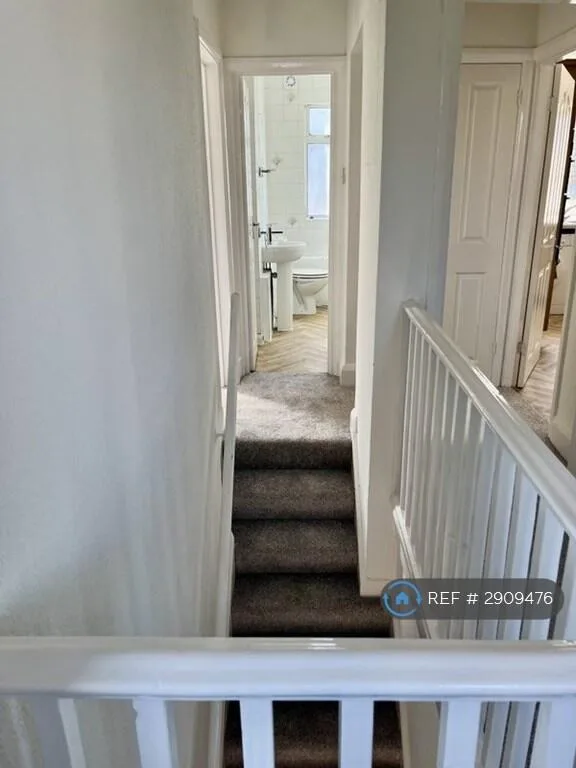 1 bedroom flat share for rent