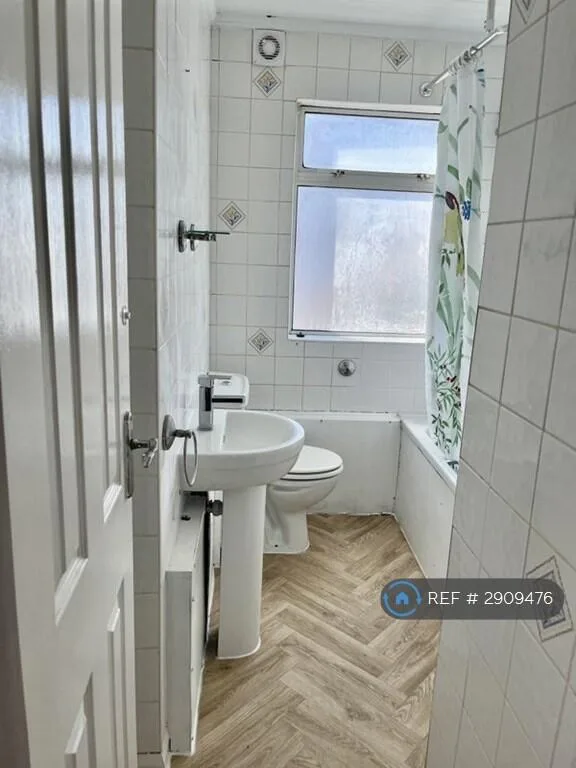 1 bedroom flat share for rent