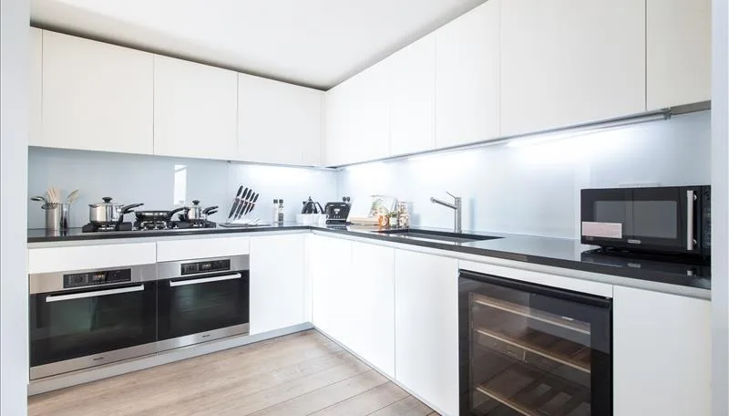 4 bedroom flat for rent