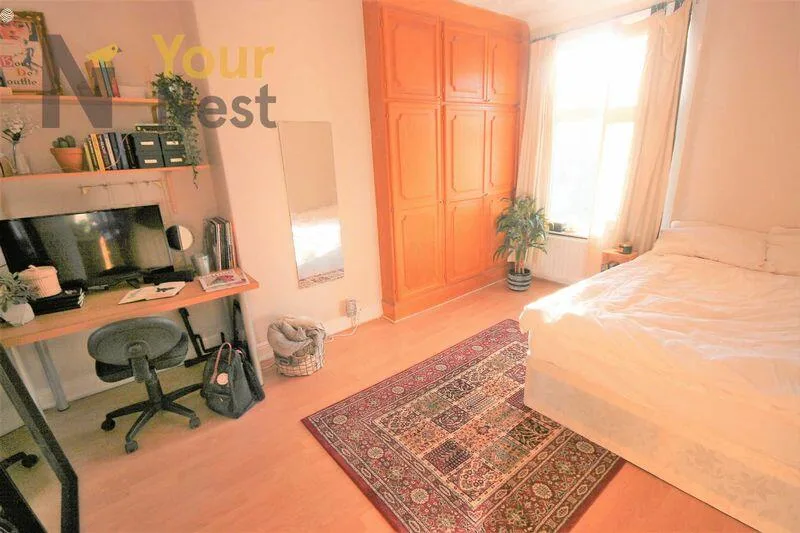 4 bedroom terraced house for rent