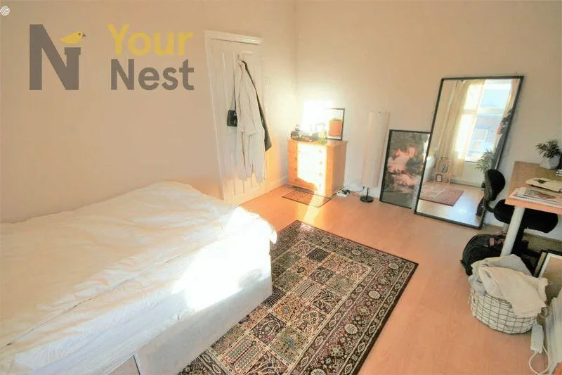 4 bedroom terraced house for rent