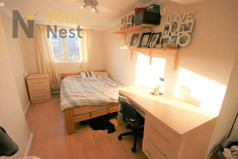 4 bedroom terraced house for rent