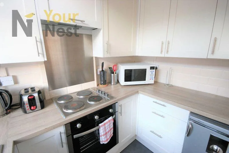 4 bedroom terraced house for rent