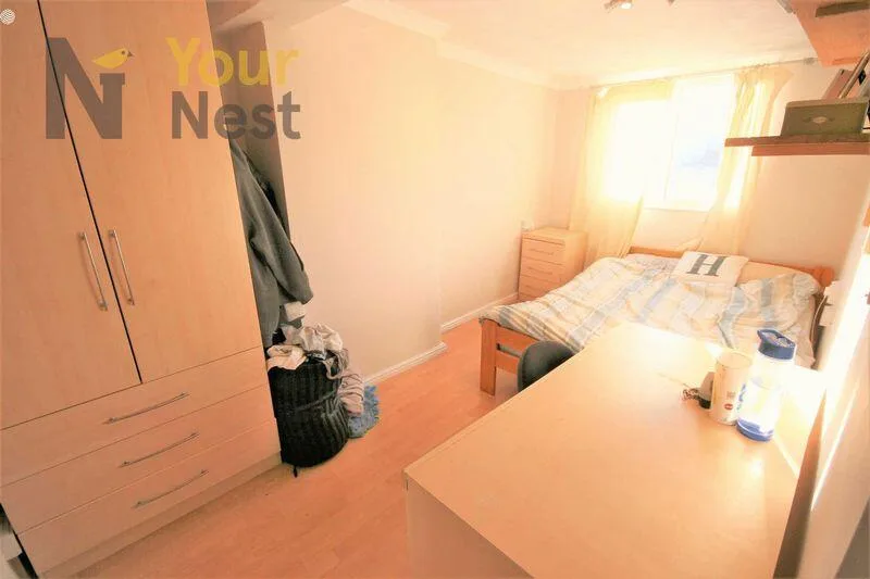 4 bedroom terraced house for rent