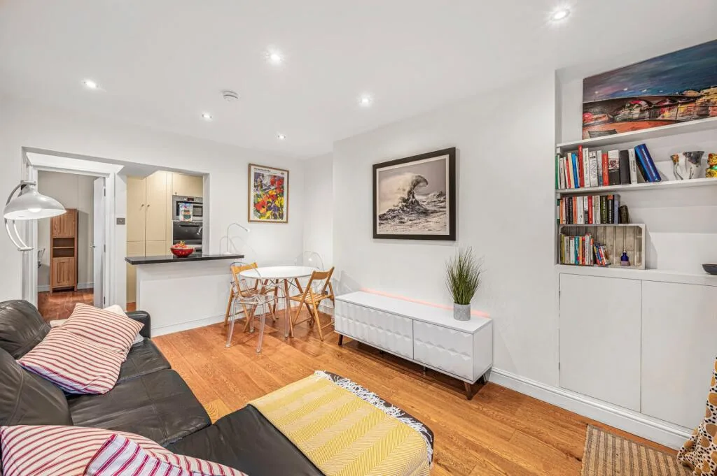 1 bedroom flat for rent