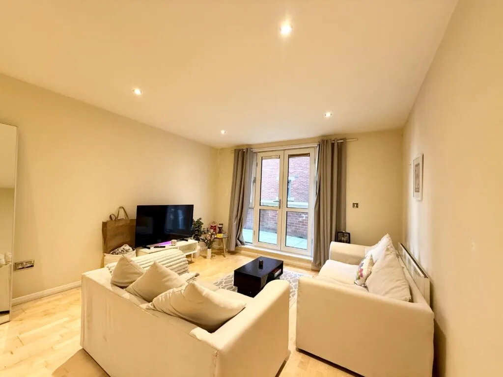 2 bedroom apartment for rent