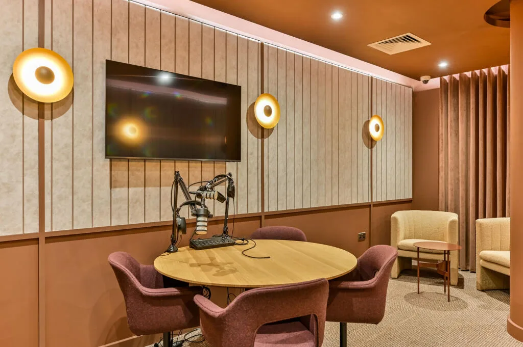 Studio flat for rent