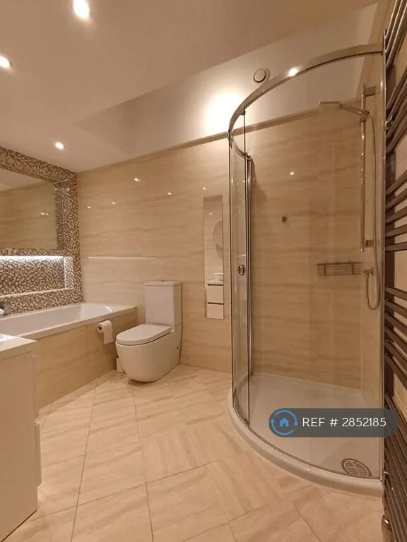 2 bedroom penthouse for rent