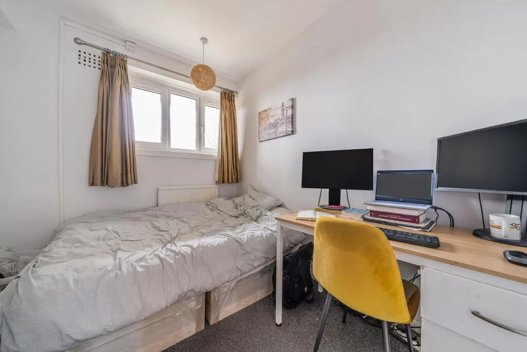 3 bedroom flat for rent