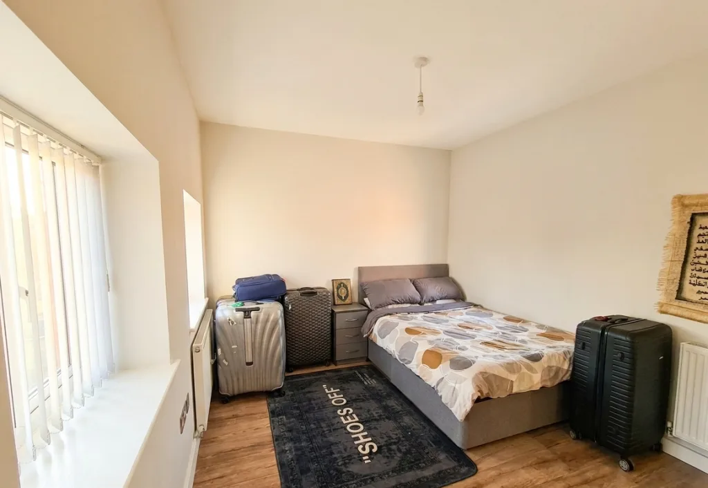 2 bedroom flat for rent