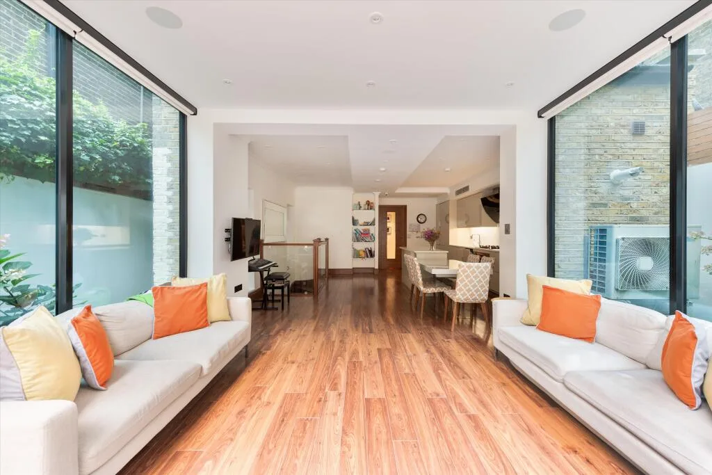 3 bedroom flat for rent
