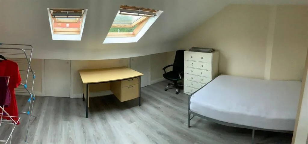 6 bedroom house for rent