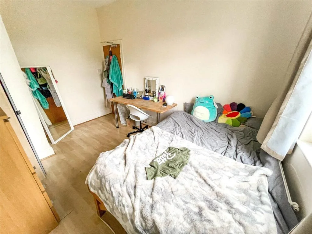 1 bedroom semi-detached house for rent