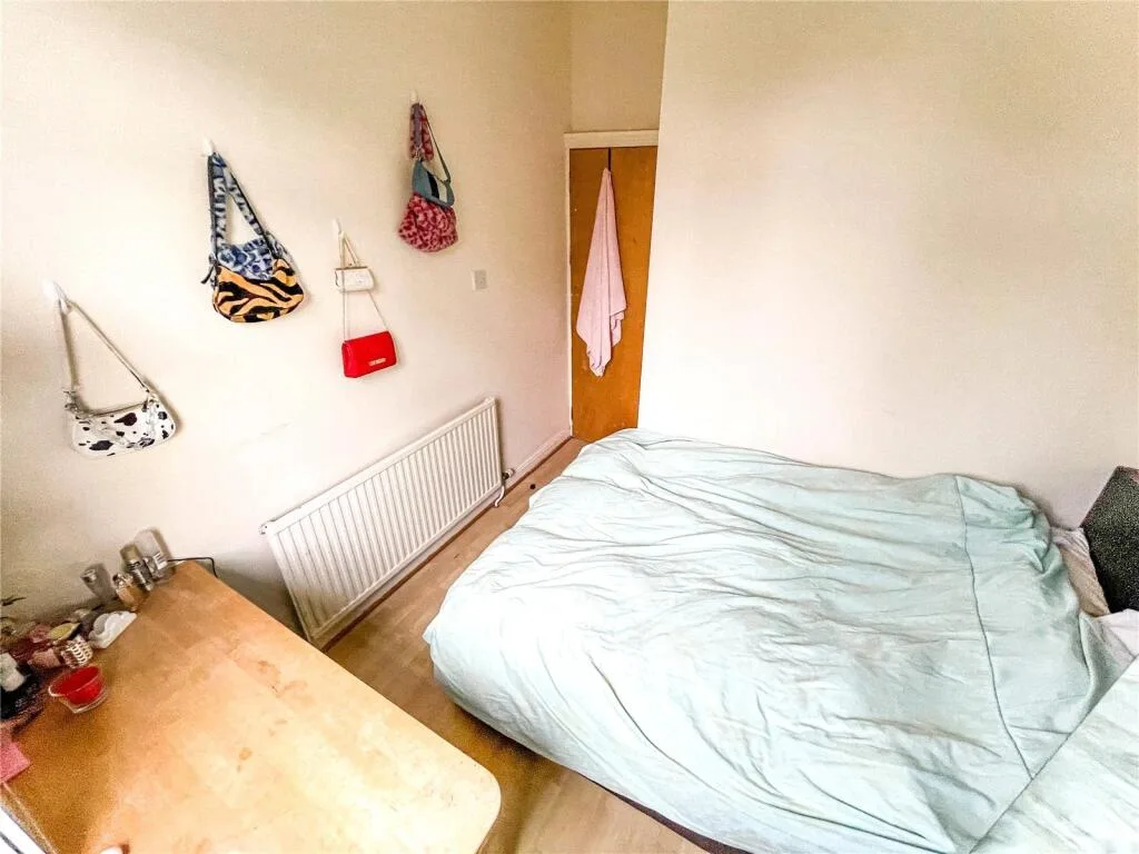 1 bedroom semi-detached house for rent