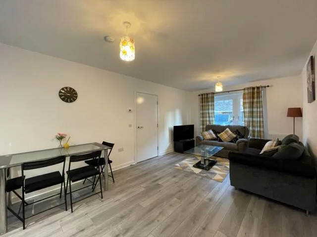 3 bedroom town house for rent