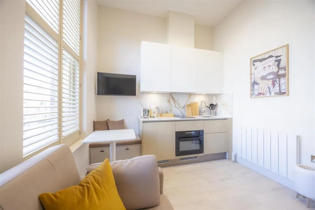 Studio flat for rent