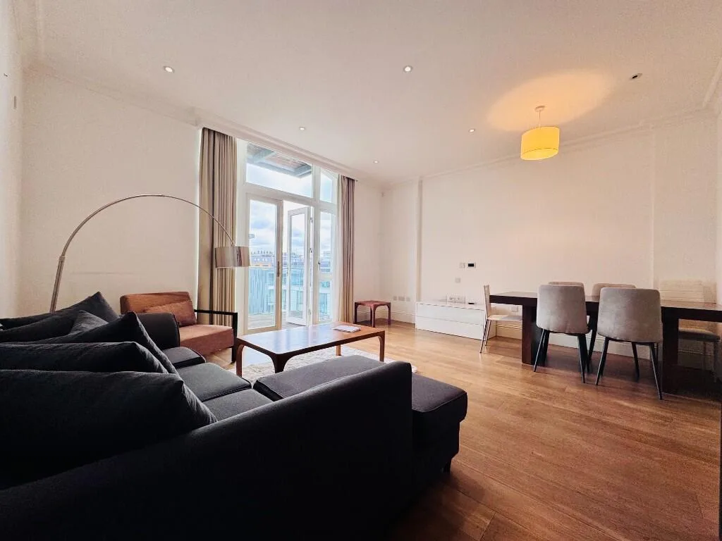 2 bedroom flat for rent
