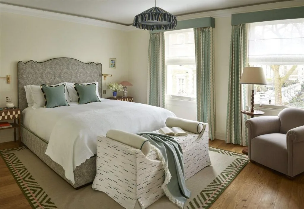 5 bedroom terraced house for rent