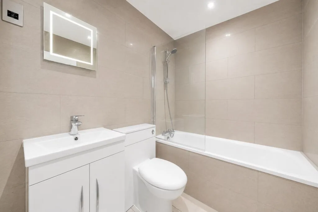 2 bedroom flat for rent