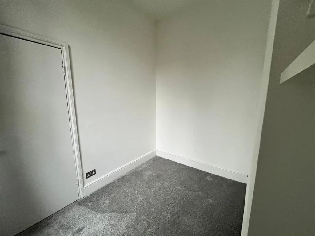 2 bedroom house for rent