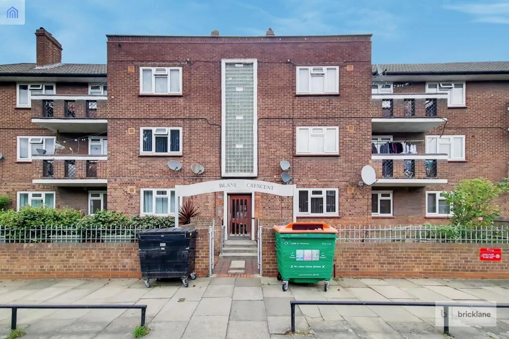 3 bedroom apartment for rent