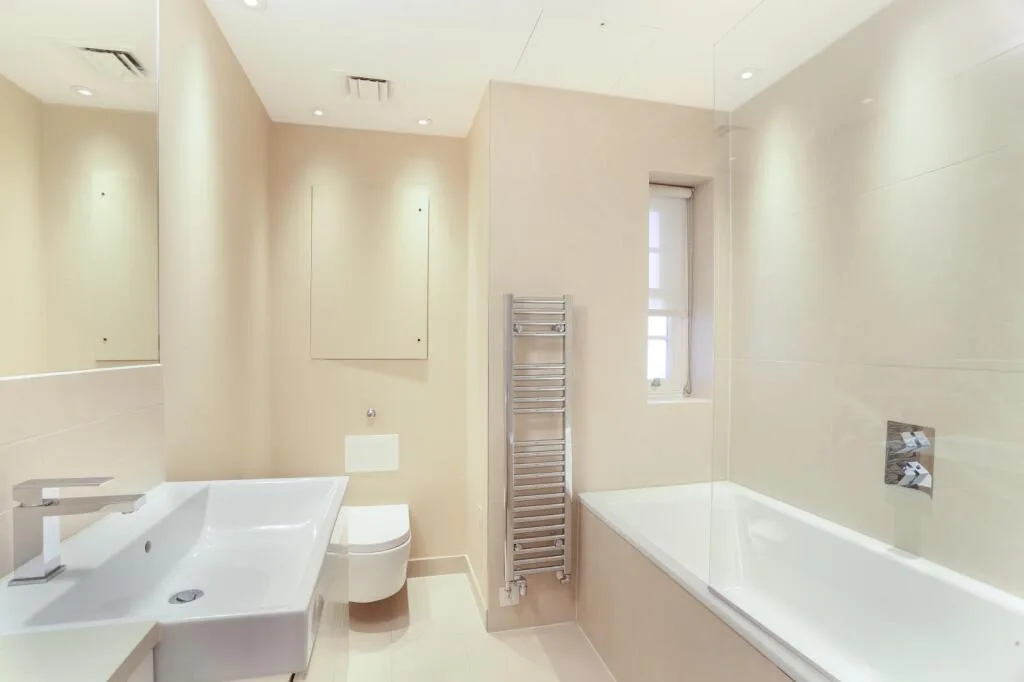 3 bedroom flat for rent