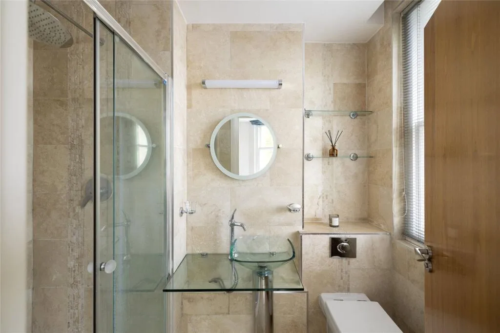 2 bedroom penthouse for rent